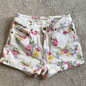 Bullhead mom short  Floral Jean Shorts - Multicolor